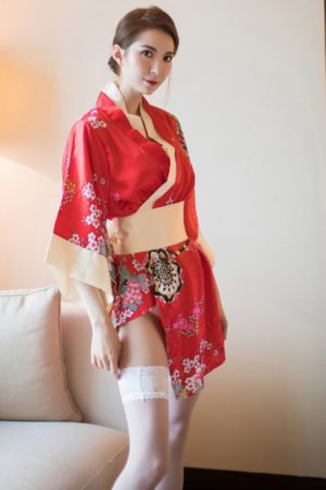 漂亮的保姆7_完整版在线观看