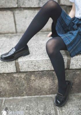 霹雳娇娃战丧尸电影_BD韩语电影在线观看