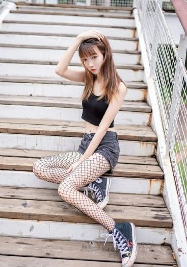 年经妈妈_蓝光超清免费观看