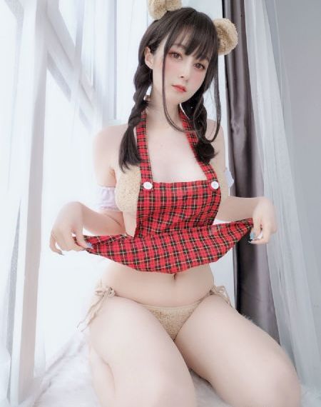 绝美剑仙张开玉腿呻吟小说_剧情片免费全集观看