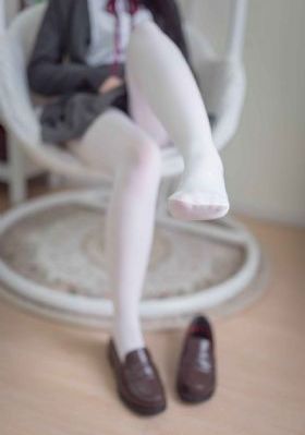 尤里与露珠_BD英语神马在线观看