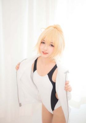 久久精品精品_BD国语HD在线观看